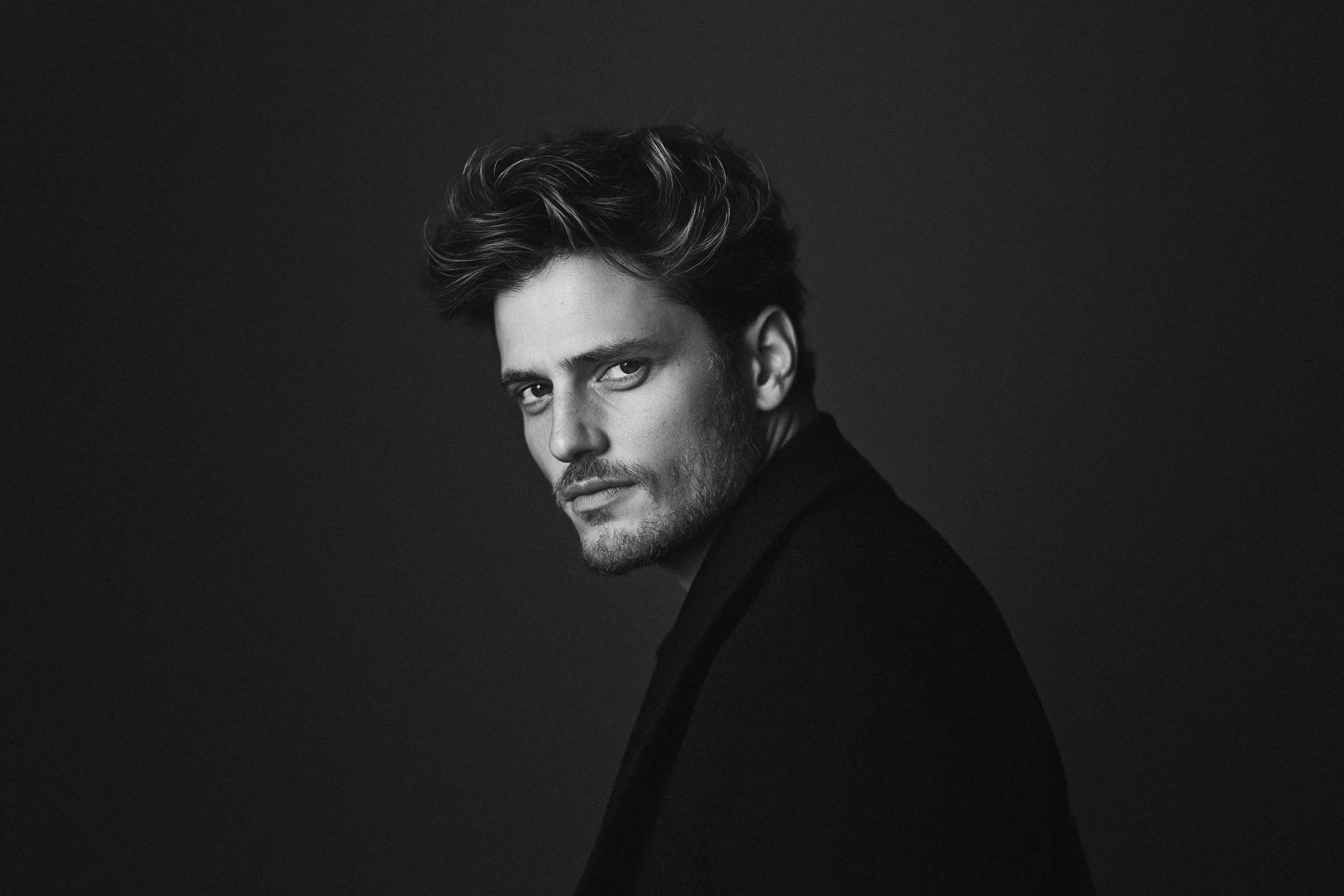 Cannes Image by notthoff La Biosthétique Friseur SW Mann Seite modischer Haarschnitt Shooting 1